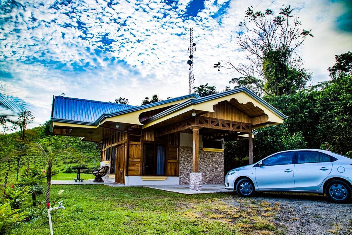Las Pavitas Cottages La Fortuna Esterno foto