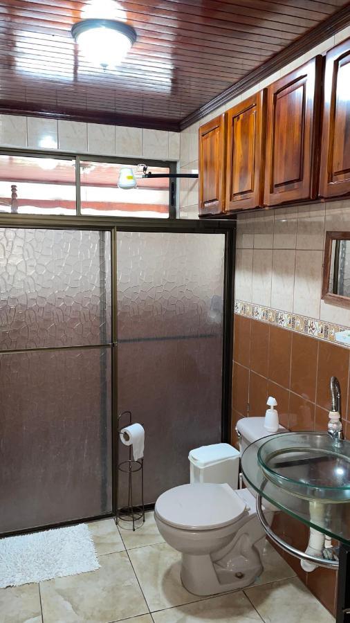 Las Pavitas Cottages La Fortuna Esterno foto