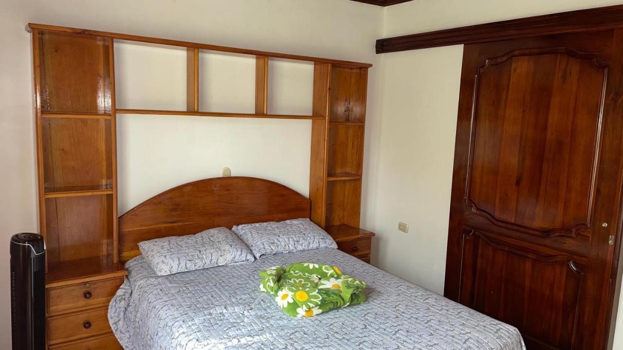 Las Pavitas Cottages La Fortuna Esterno foto