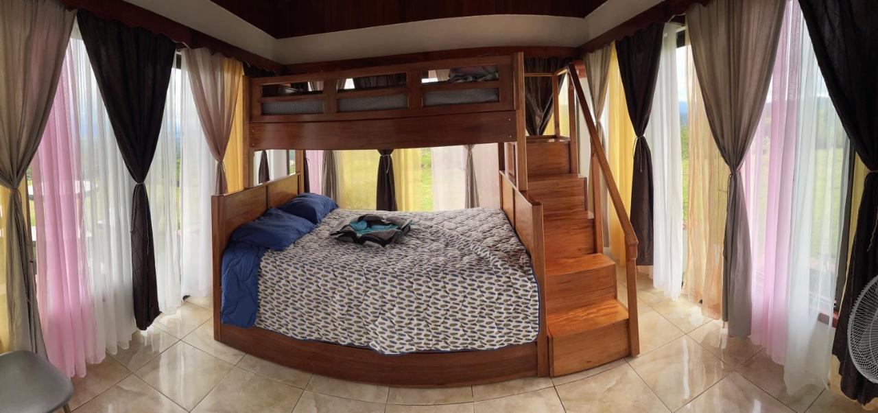 Las Pavitas Cottages La Fortuna Esterno foto