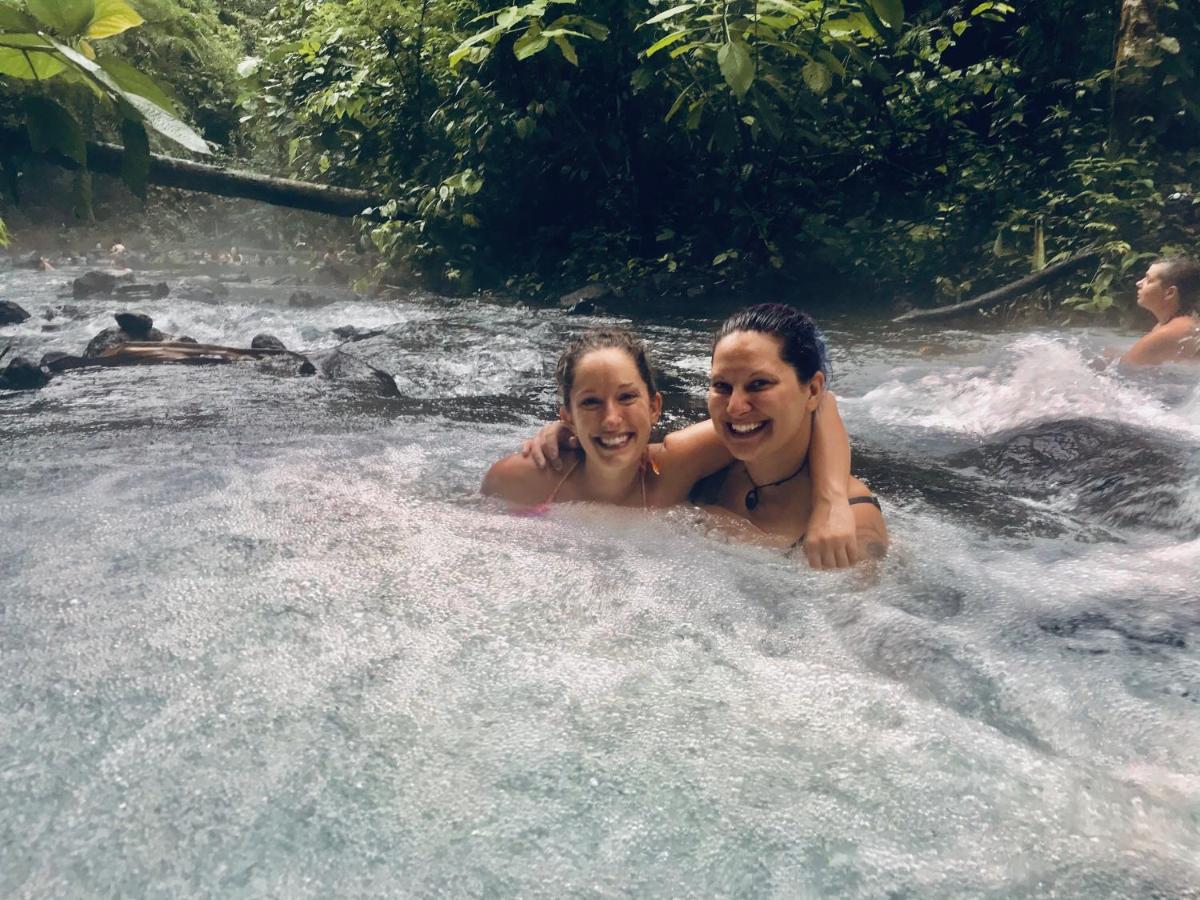 Las Pavitas Cottages La Fortuna Esterno foto